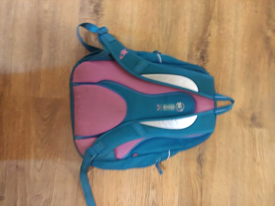 Продам Рюкзак для дівчинки YES,в ідеальному стані, терміново!