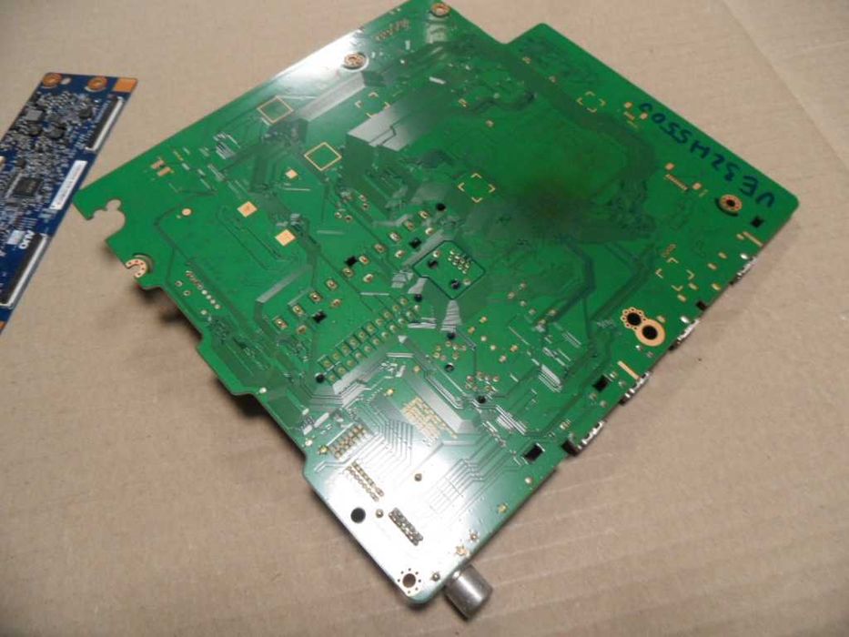 plyta glowna telewizora samsung  UE32H5500 BN94-07369A