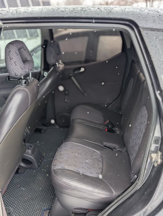 Mercedes-benz a160 avangarde