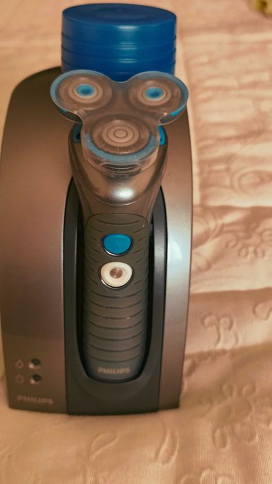 Máquina de barbear Philips
