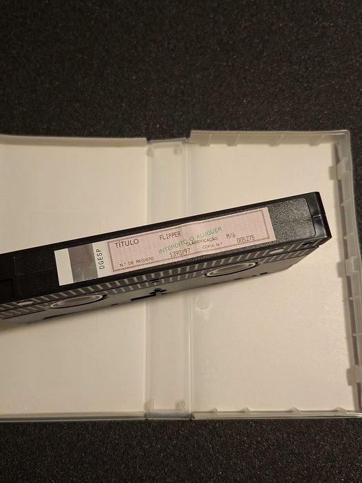 VHS Flipper 1997