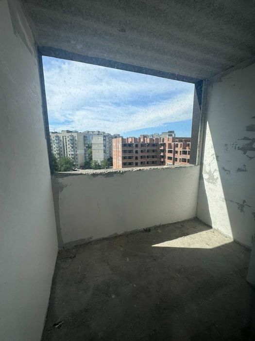 Супер МІСЦЕ, зданий будинок, вул.Інститутська 1к, середній поверх