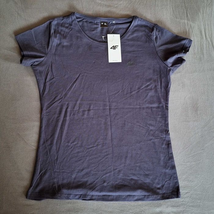 T-shirt 4F podkoszulek