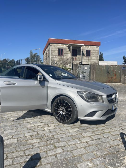 Mercedes CLA 220 CDi - Teto panoramico