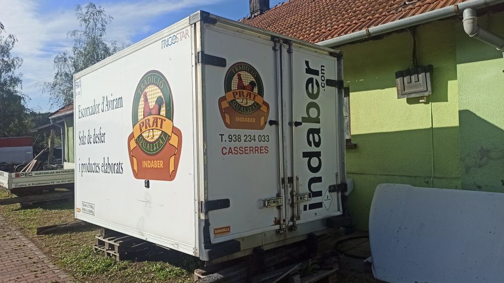 Kontener ocieplenie szczelny kurnik magazyn piwnica chłodnia garaż