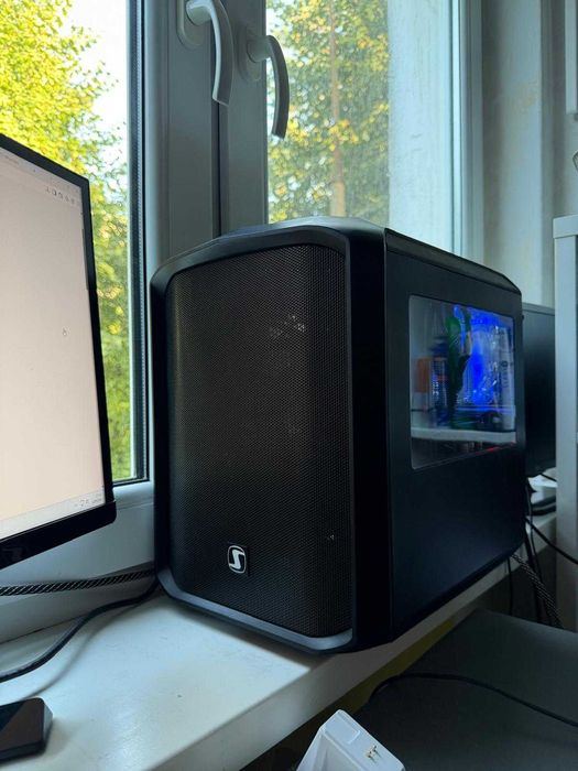 Komputer Gamingowy Cube | GTX 1070 8GB | i5-6600K | 16GB RAM | SSD | Win 11 Pro