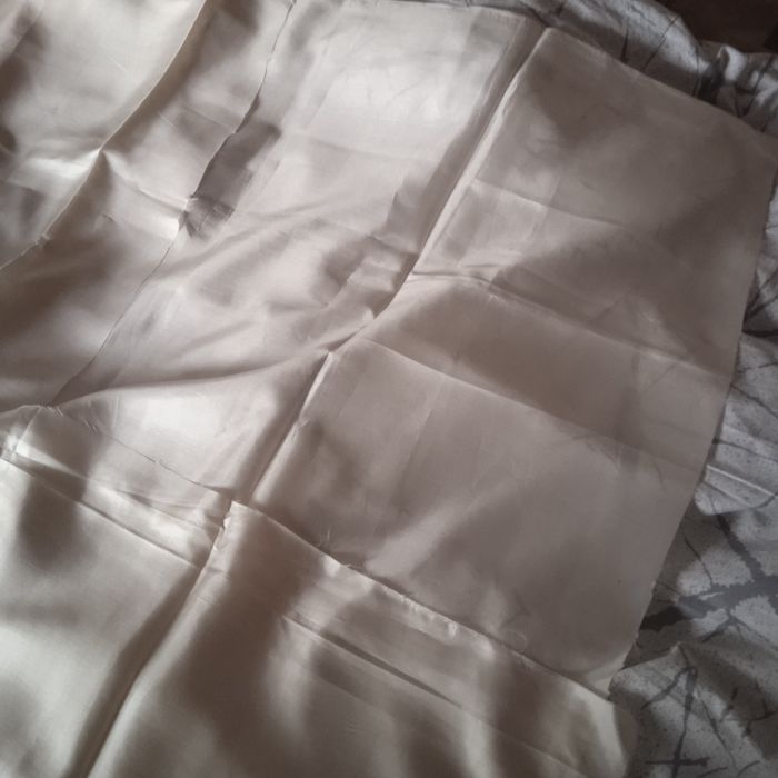 Обрезки - парашютный шелк и др.