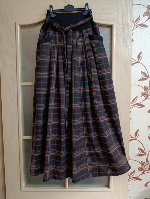 Юбка у клітинку тепла