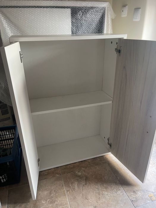 Conjunto de Móveis de Sala (móvel TV, armário e prateleira)