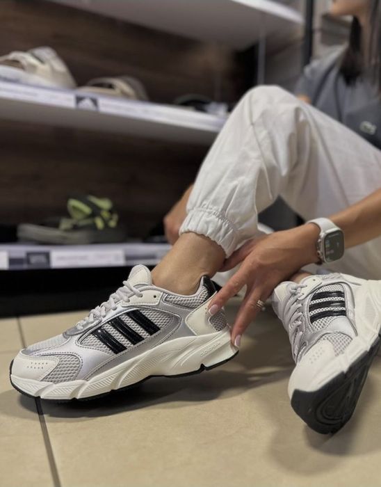 НОВІ кроссовки Adidas ОРИГІНАЛ