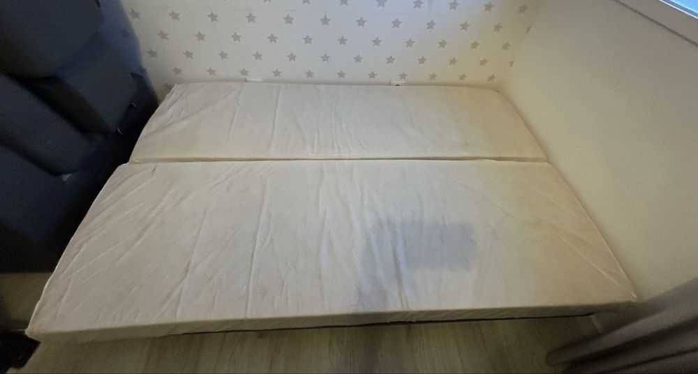 Sofa cama em muito bom estado