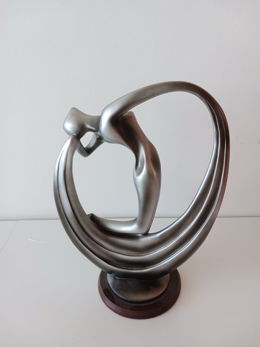 Estatueta em estanho