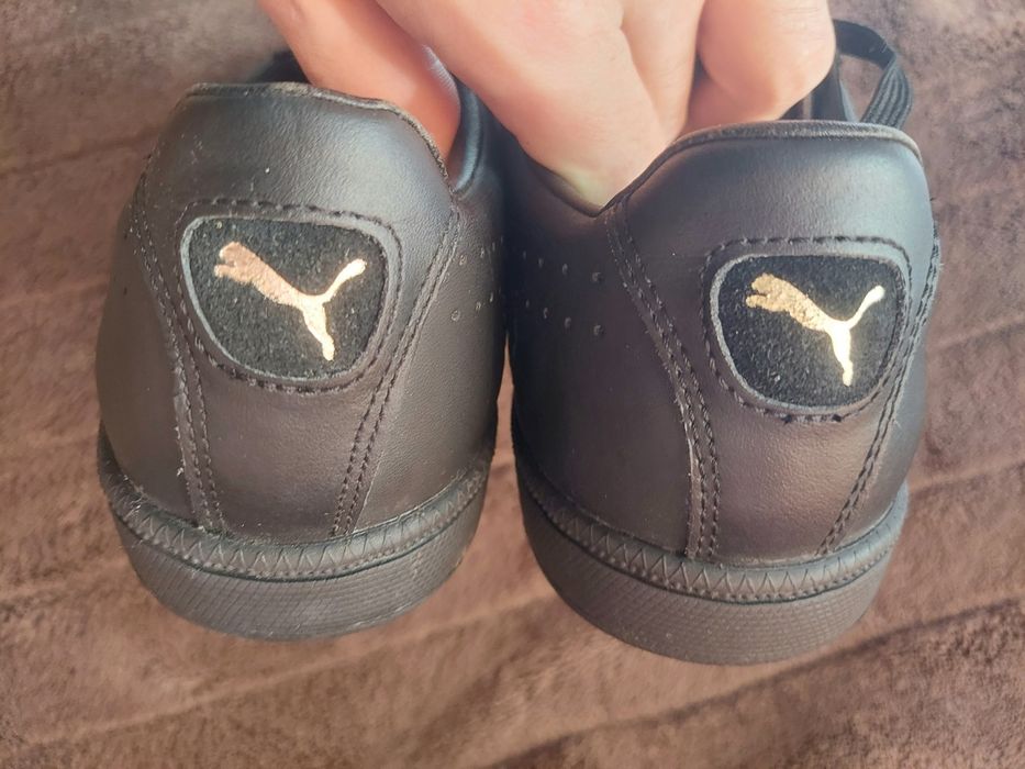 Кросовки puma оригінал

Розмір по бірці:
UK 7 1/2 EURO 41 us 8 1/2 26