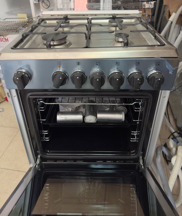 Fogão  a gas LA GERMANIA AMN 664 EXV BT (56 L - Elétrico e Gás Butano