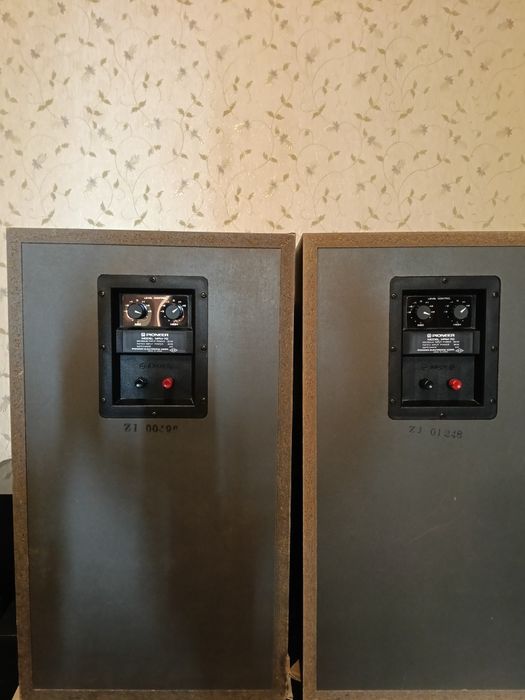 Акустика колонки PIONEER HPM 70