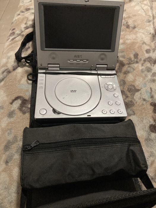 Leitor DVD portátil
