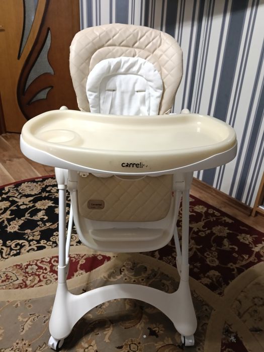 Стільчик для годування Carello