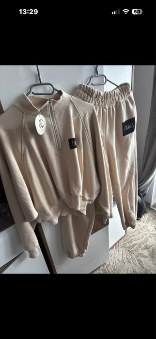 Dres lacoca bezowy