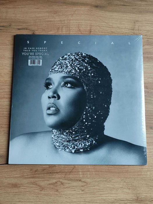 Winyl Lizzo Special w folii