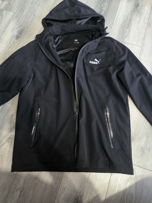 Куртка осіння puma