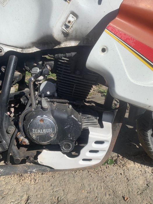 Мотор 200 куб не на ходу .