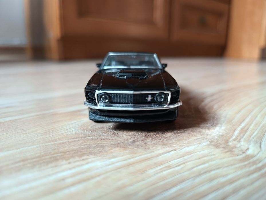 Modele Porsche 911 Carrera Ford Mustang Welly