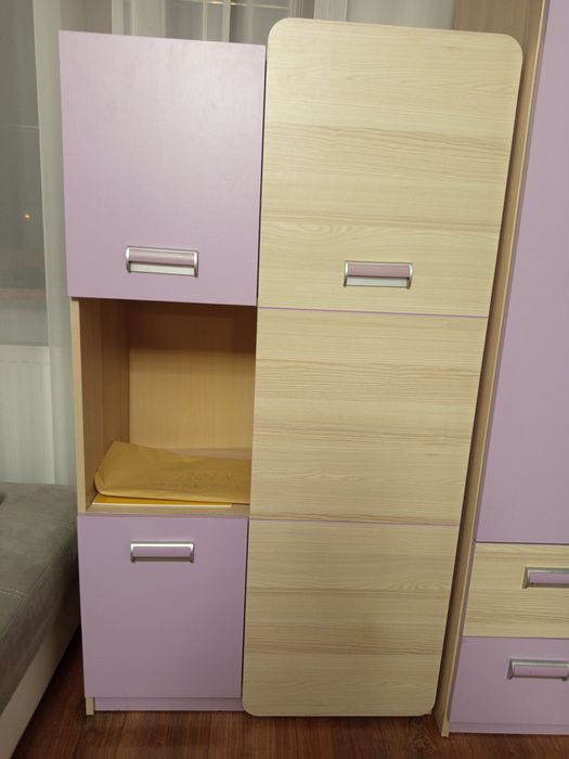 Sprzedam regał młodzieżowy