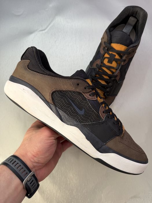Кроссовки Nike SB Ishod Premium Brown