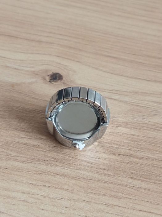 Zegarek Quartz – biały, nowy