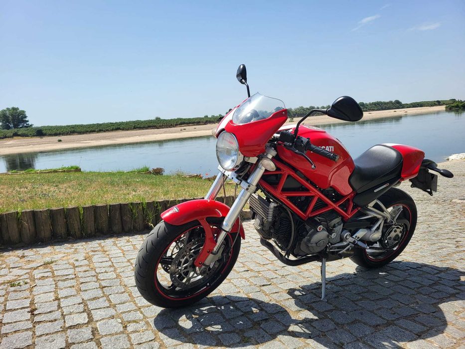 Ducati Monster S2R 800