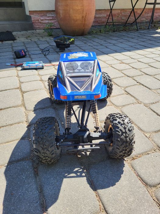 Model RC cravler Maverick ScautRC w pełni woodoodporny 2 akumulatory