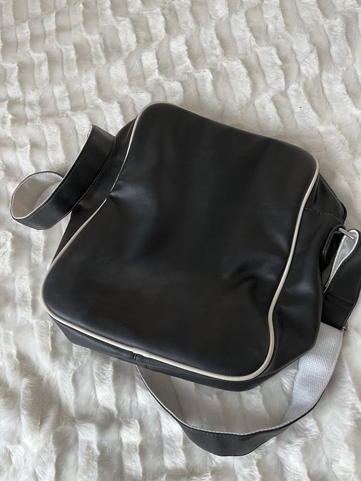 Skórzana czarna torba house