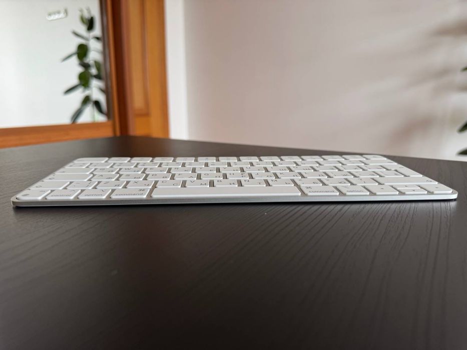  692-Apple Magic Keyboard A2450 Кириллица
