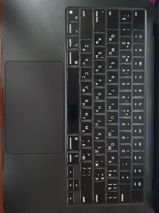 MacBook Air M2 13.6” 2022 / 8GB / 512GB / Battery 87%