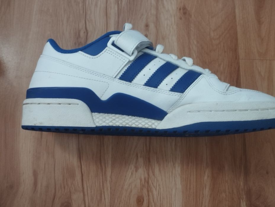 Adidas Forum low