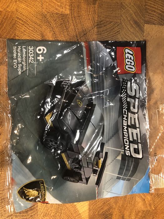 LEGO Speed Champions 30342 Lamborghini Huracán Super Trofeo EVO