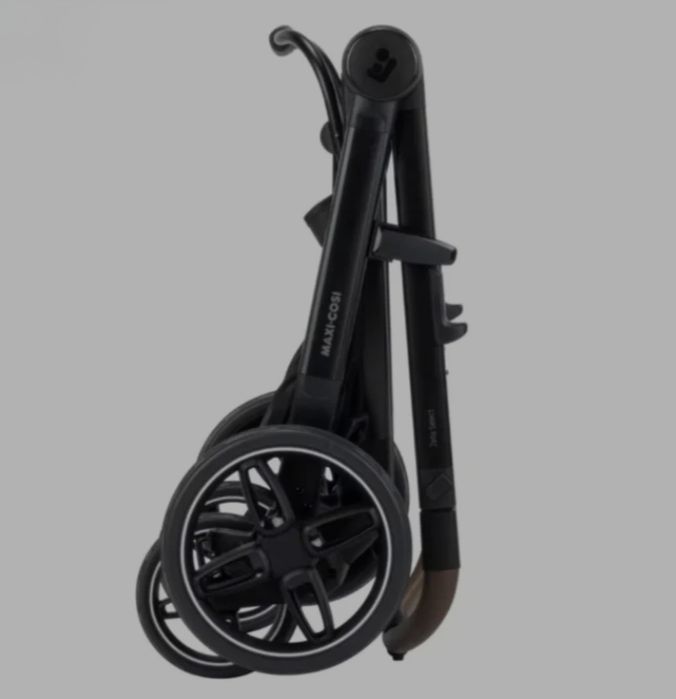 Maxi Cosi Trio Zelia S2  + CabrioFix S