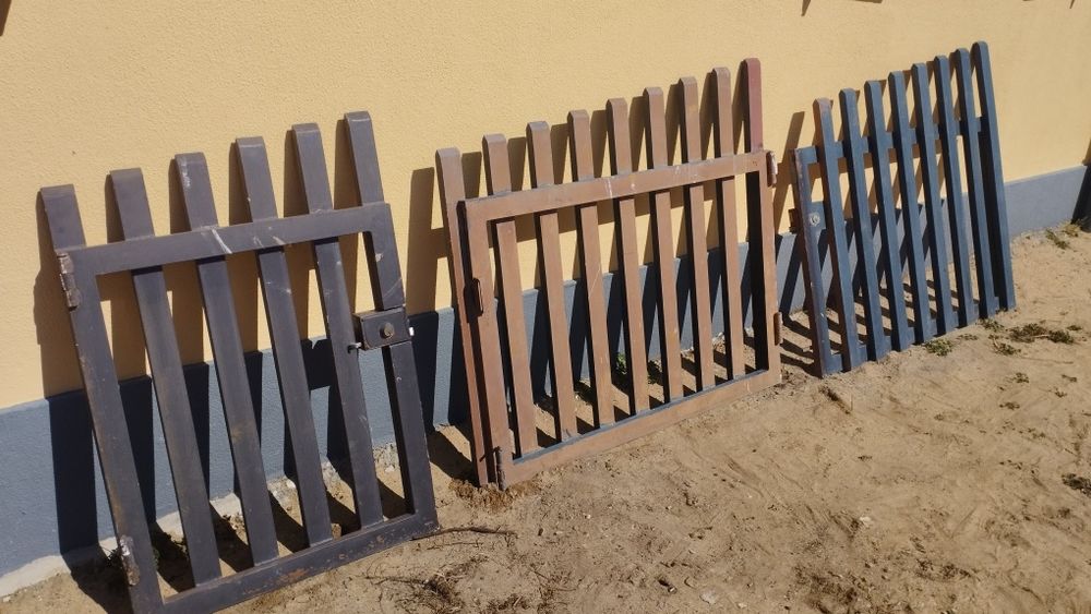 Portão garagem + entrada de ferro galvanizado