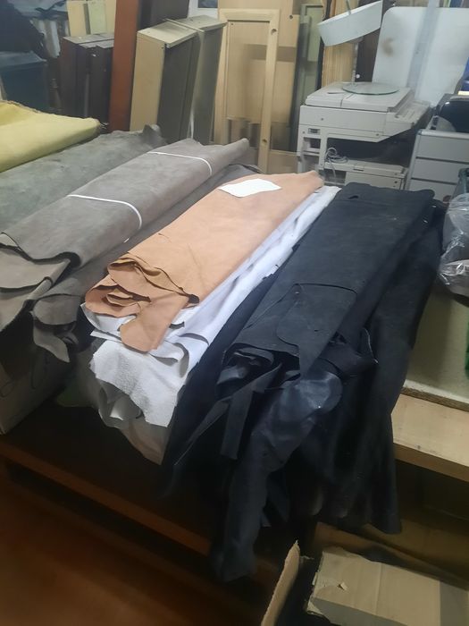 Lote de peles para calcado