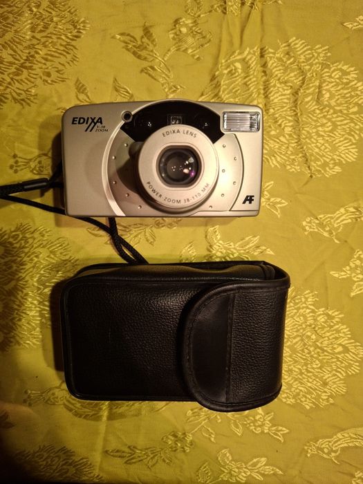 Aparat fotograficzny EDIXA V 30 ZOO AF