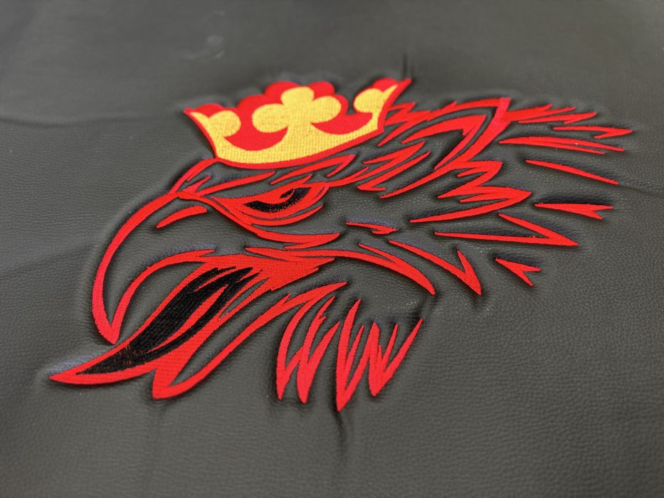 Dywaniki pikowane Scania haft komputerowy plaster miodu haft