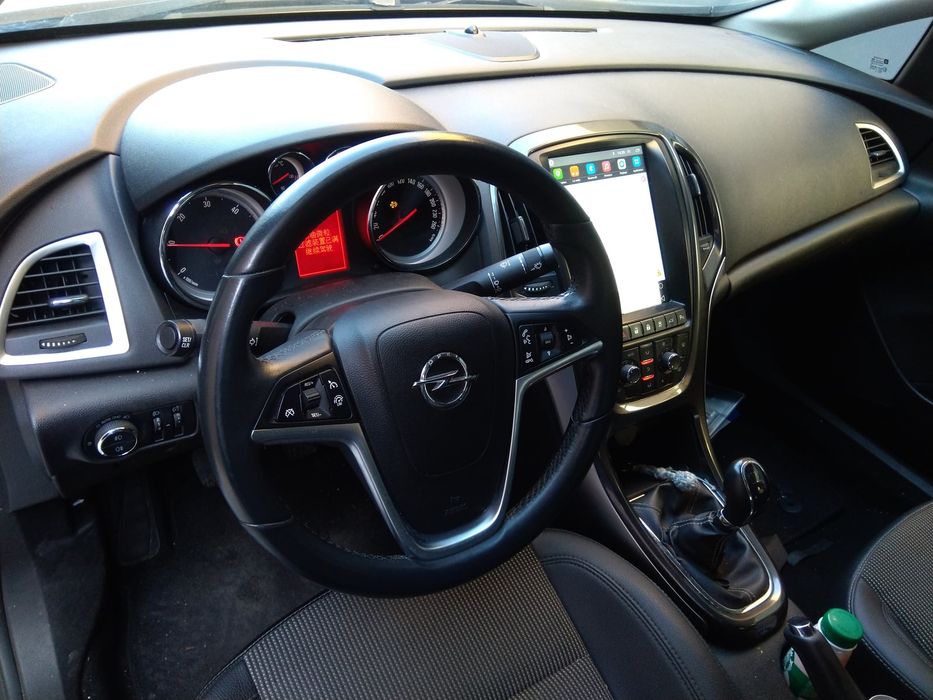OPEL ASTRA J - 2013 - Para Peças