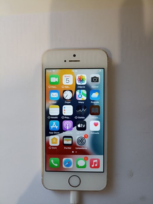 iPhone SE 1 generacji 32 GB