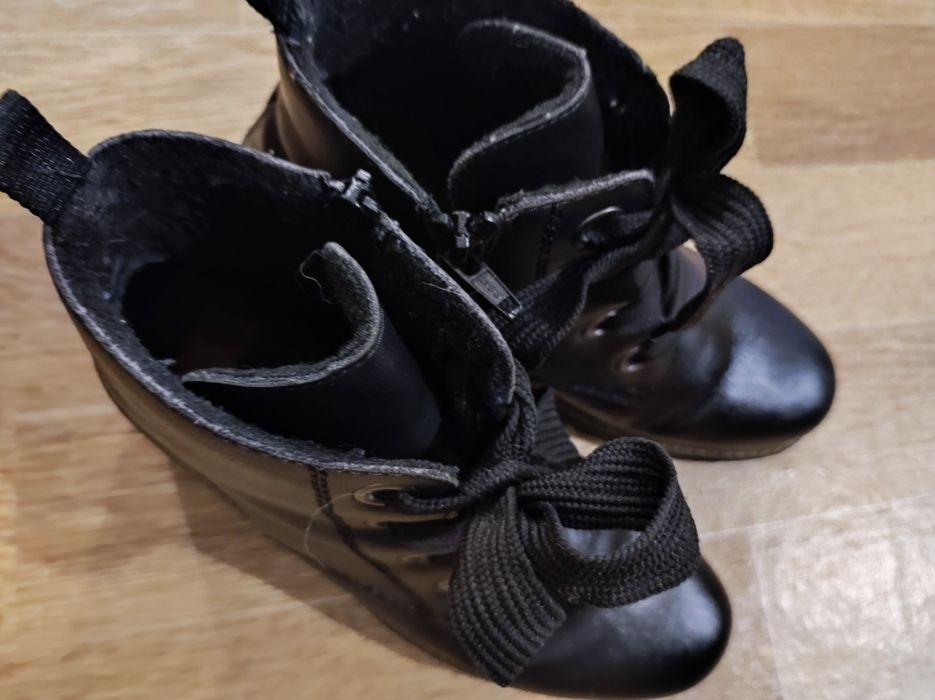 Чобітки осінні в гарному стані