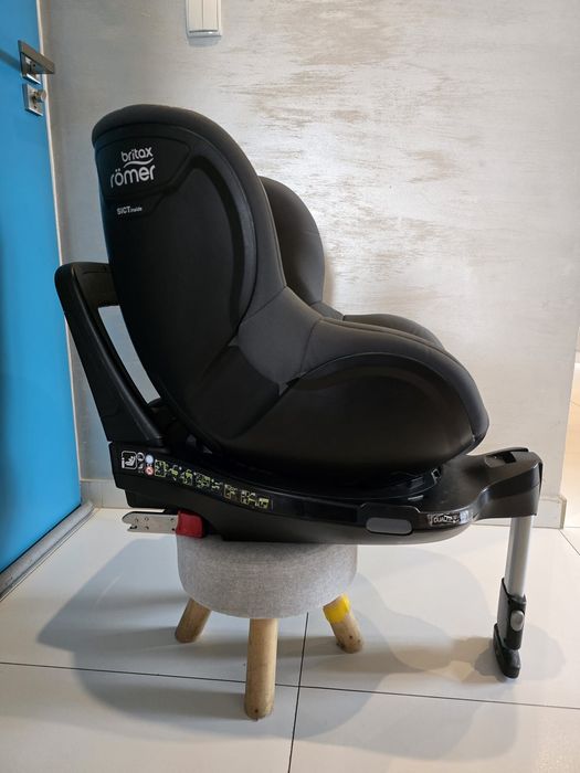 Britax Romer Dualfix M i-Size Szary – Fotelik Samochodowy 360° ISOFIX