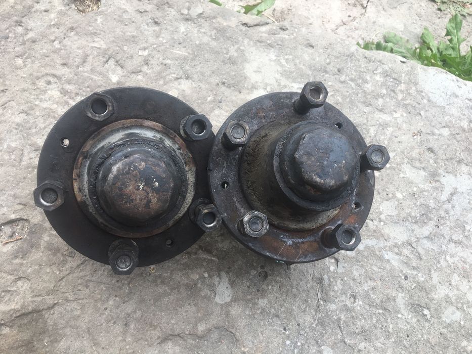 Продам ступиці волга