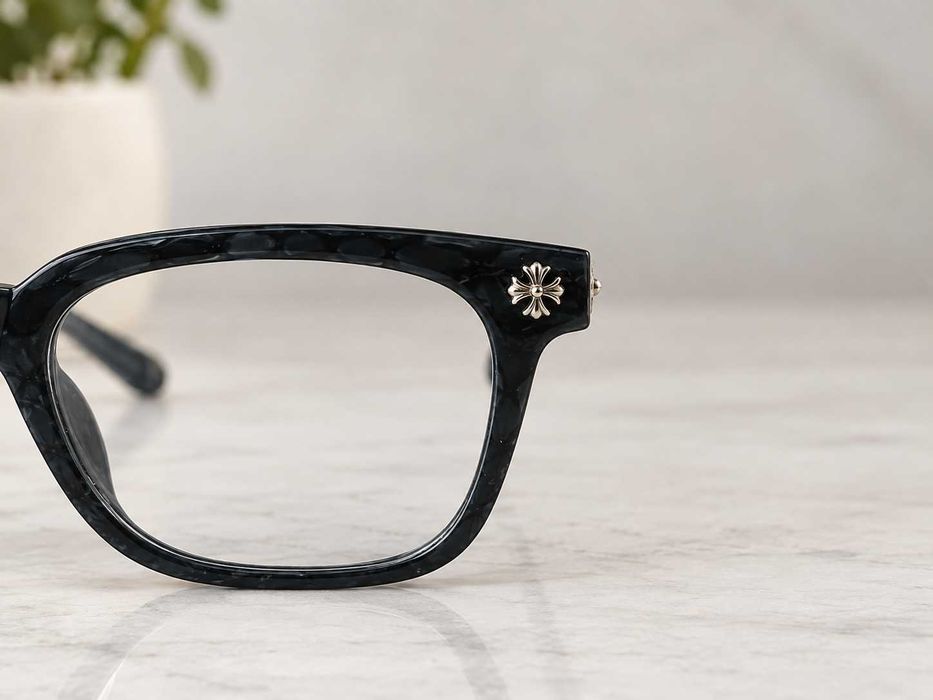 Czarne okulary Chrome Hearts