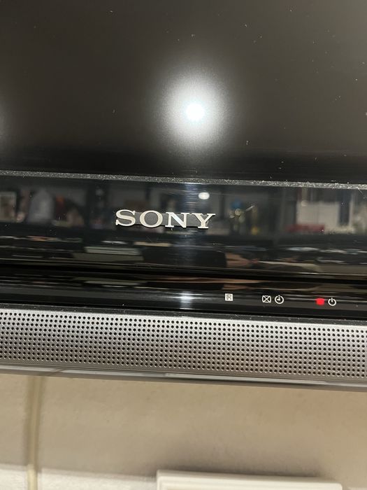 Televisão Sony Bravia KDL-26V4000 + Chromecast