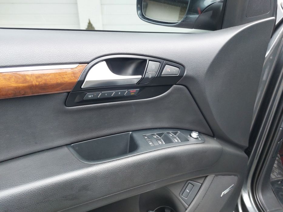 Sprzedam Audi Q7