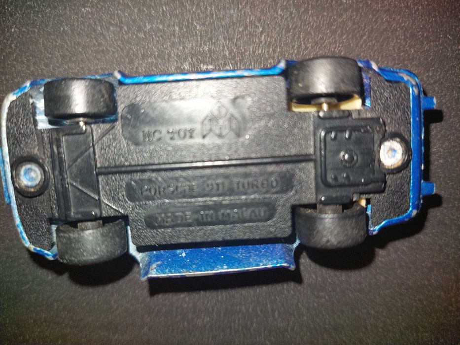 Машинка Модель PORSCHE 911 Turbo 1:43 Meталл